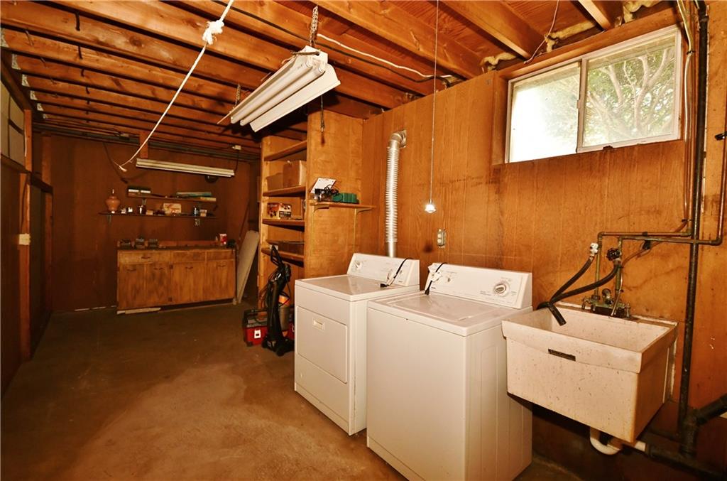 1372 Cavitt Road Monroeville, PA 15146 - Photo 22 of 25 Gallery Image 22