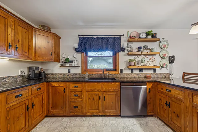 $499,875 | 1802 Van Buren Court, Northfield, MN 55057