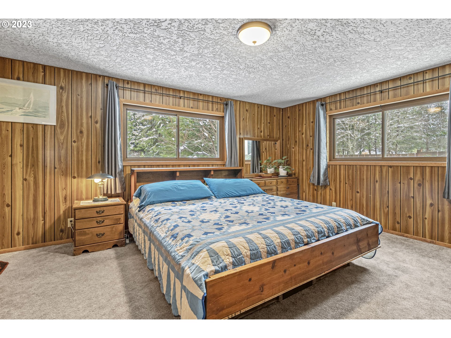 71 Stevens Road Washougal, WA 98671 - Photo 19 of 32 a bedroom with a bed and window