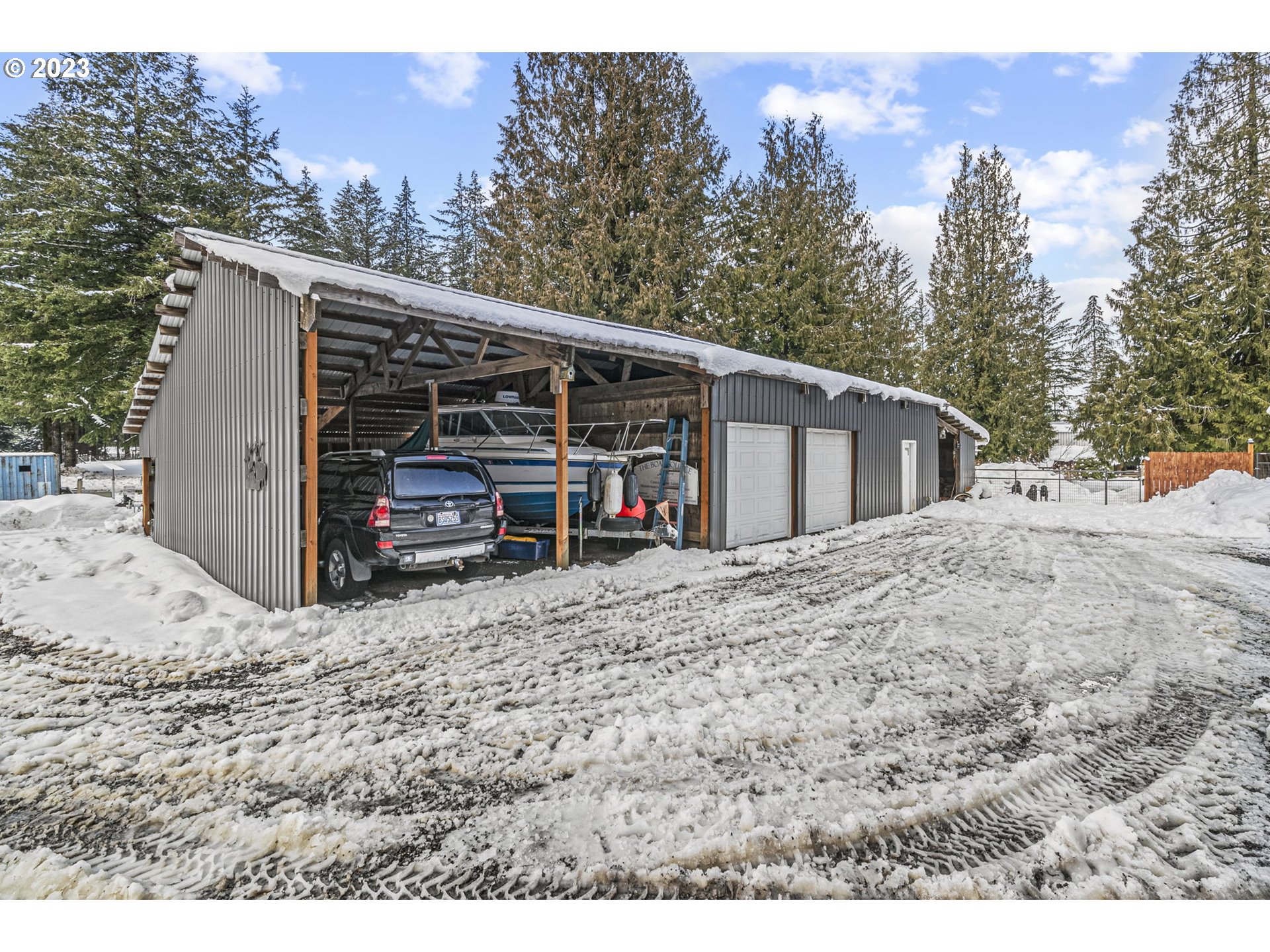 71 Stevens Road Washougal, WA 98671 - Photo 29 of 32 a view of a house with a snow on the road