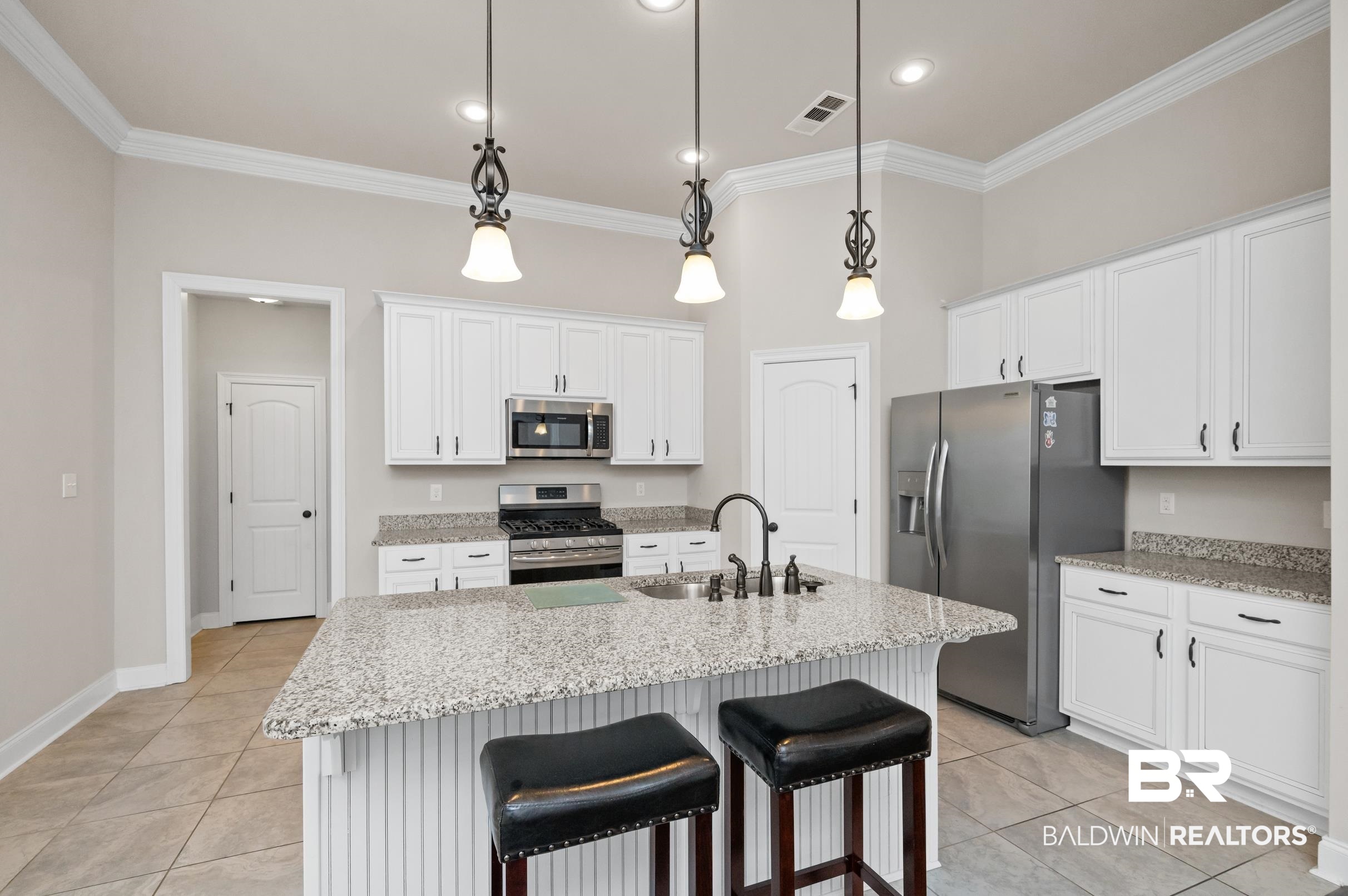 1050 Thoresby Drive Foley, AL 36535 - Photo 6 of 37