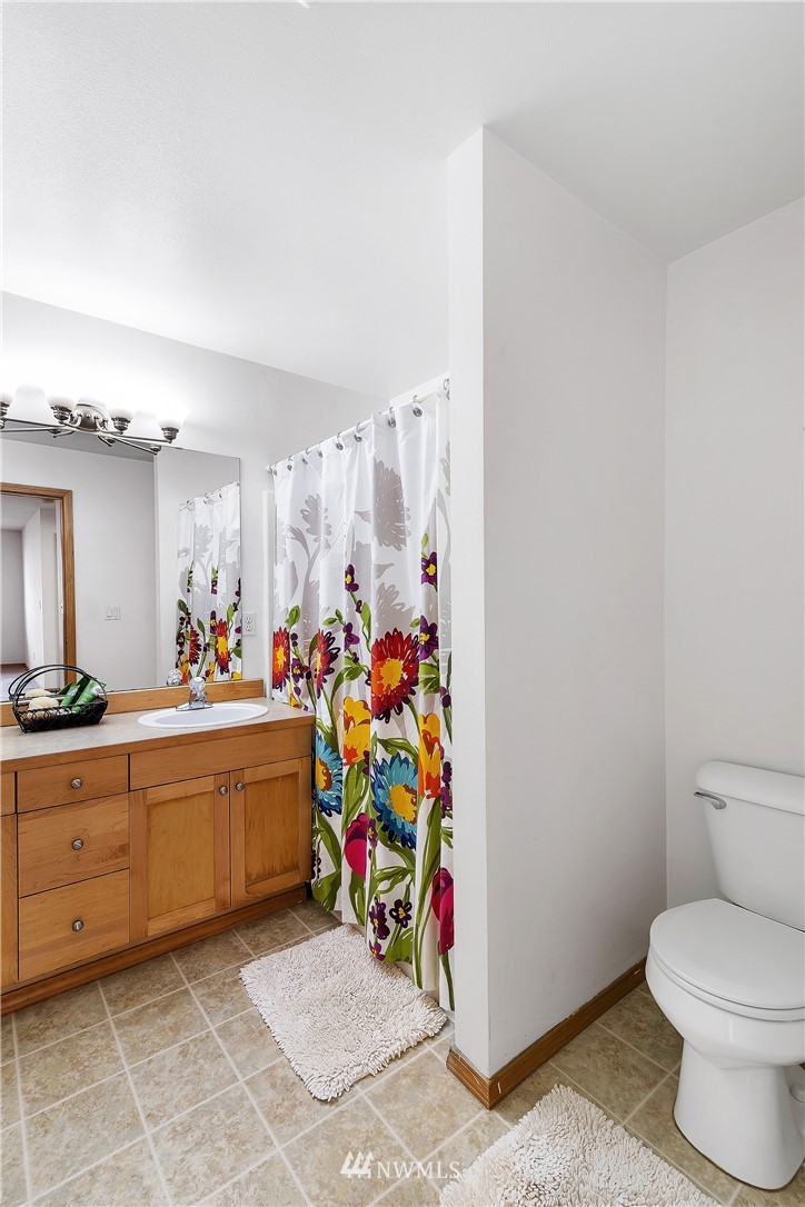8815 Northeast 176th Street Bothell, WA 98011 - Photo 17 of 24 Gallery Image 17