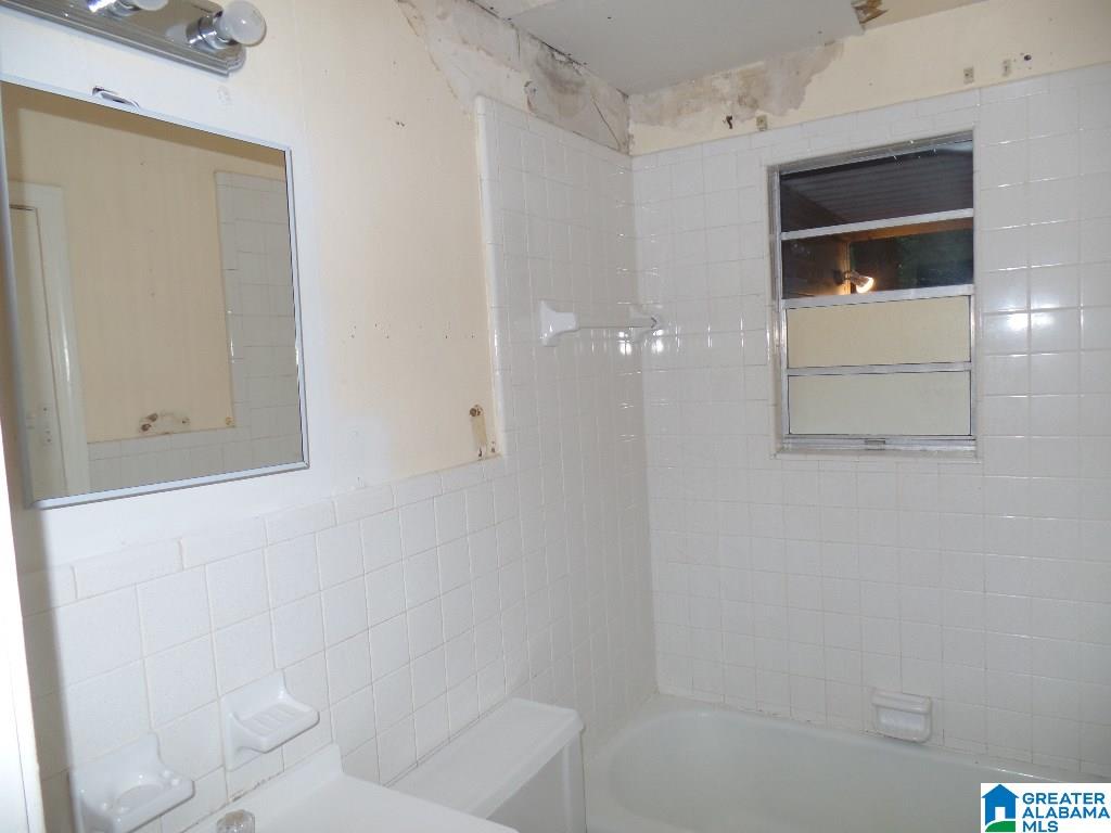 506 75th Street North Birmingham, AL 35206 - Photo 2 of 9