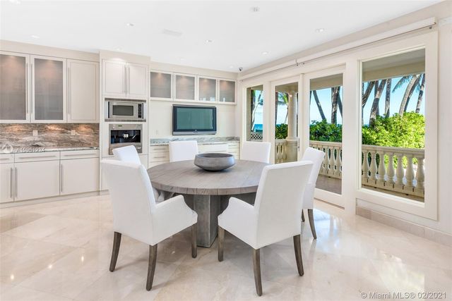 $17,500,000 | 547 Ocean Boulevard, Golden Beach, FL 33160