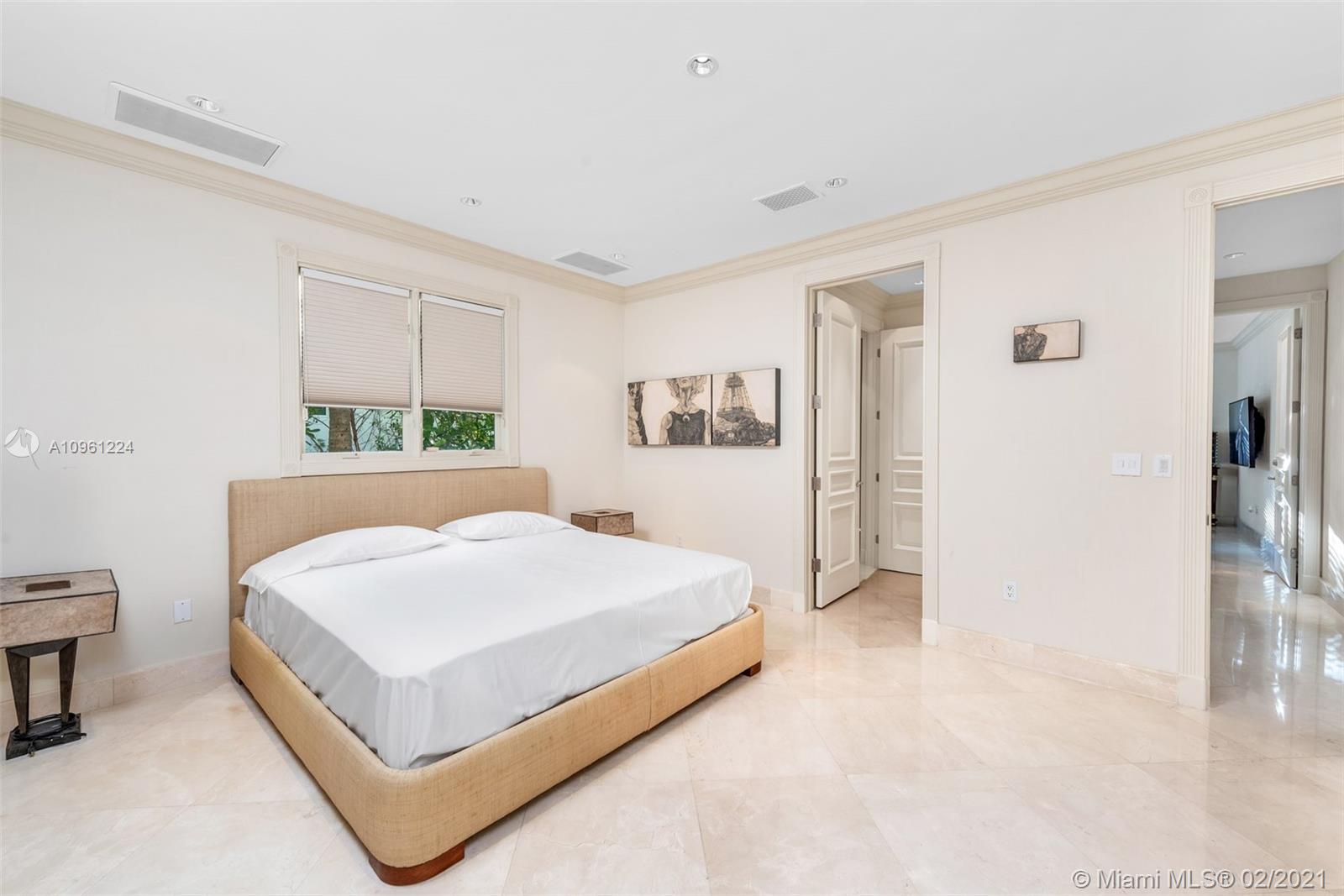 547 Ocean Boulevard Golden Beach, FL 33160 - Photo 44 of 63