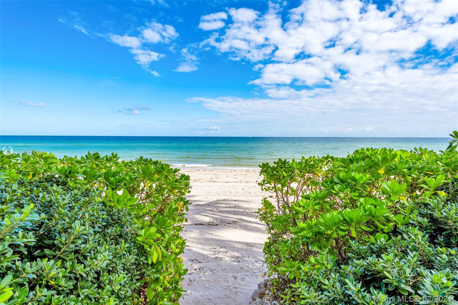 547 Ocean Boulevard Golden Beach, FL 33160 - Photo 8 of 63