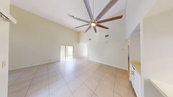 $2,850 | 3149 Kingswood Terrace, Boca Raton, FL 33431