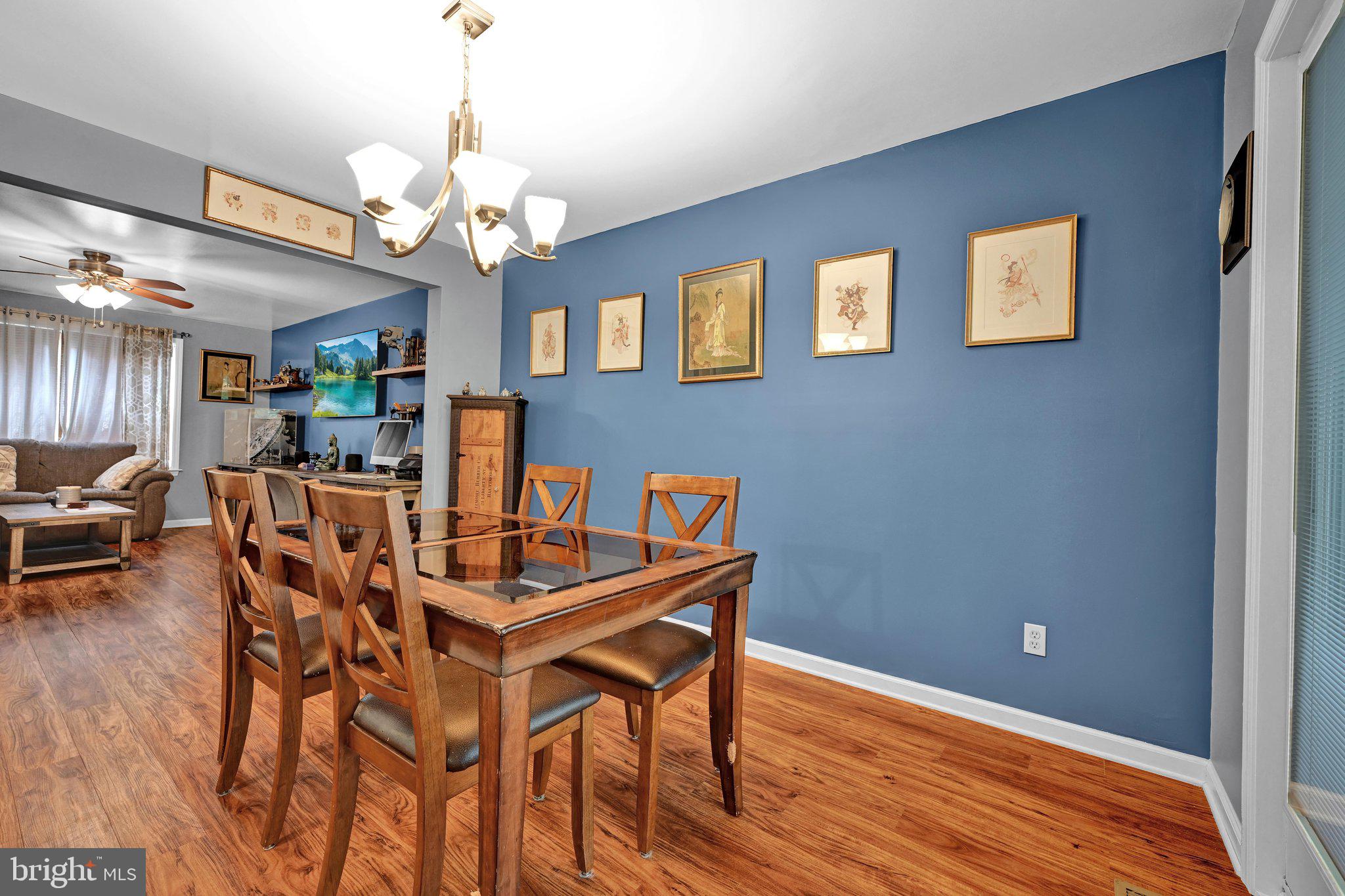 126 Riders Way Lebanon, PA 17042 - Photo 12 of 34 Dining Area
