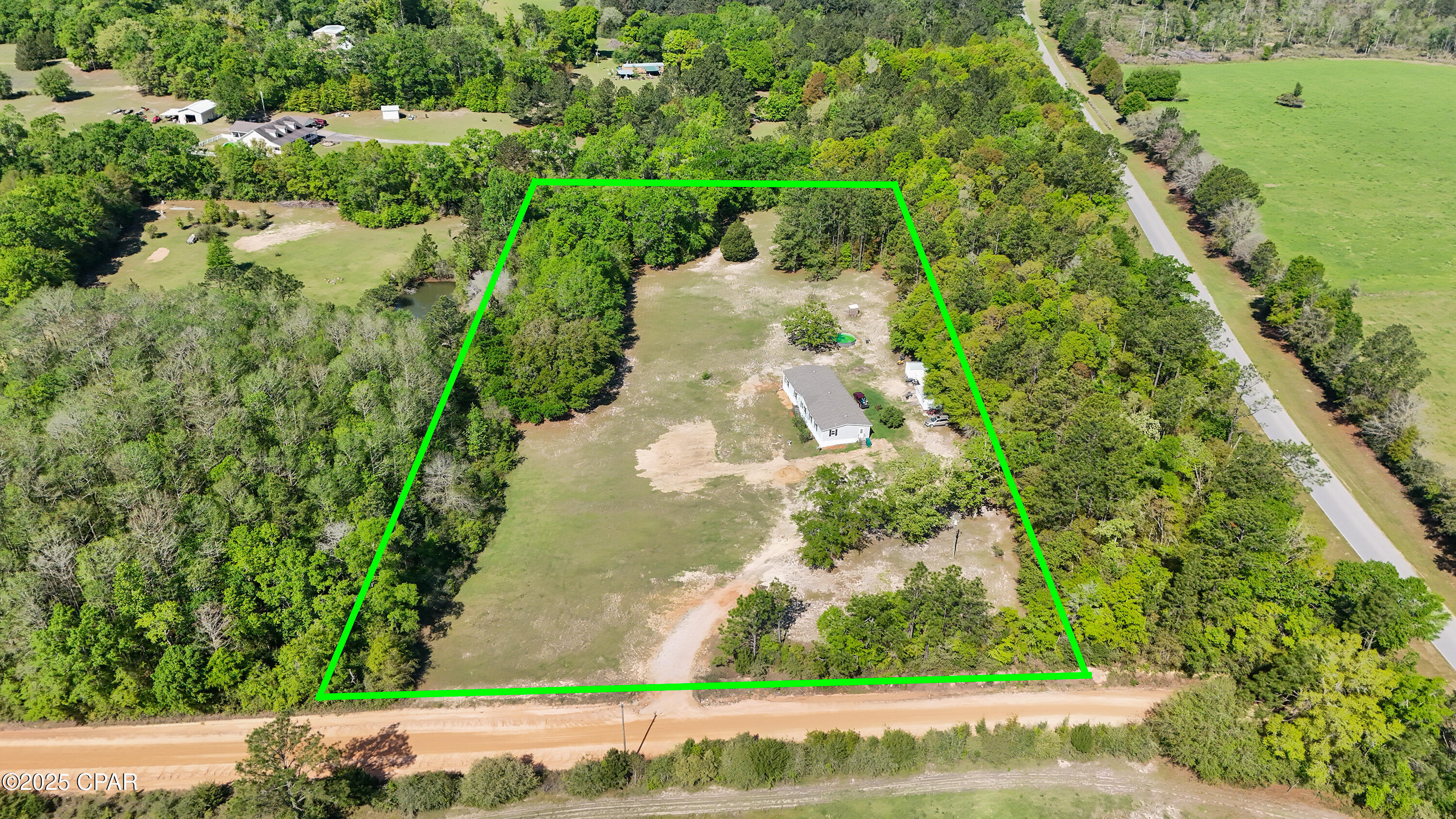 1841 Ledger Road Chipley, FL 32428 - Photo 4 of 36