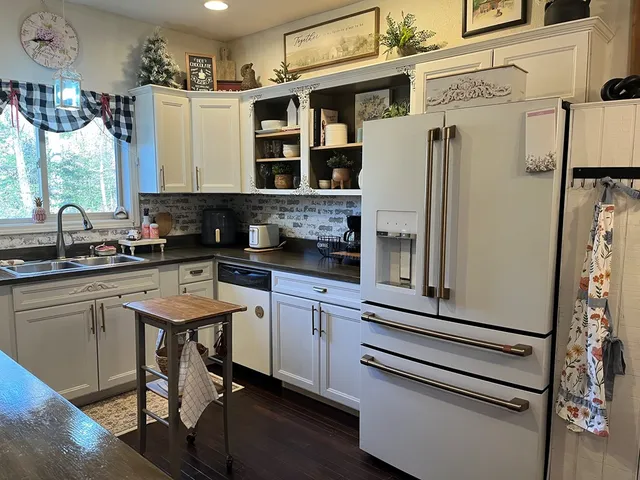 $329,600 | 172 Gardenia Court, Marble, NC 28905