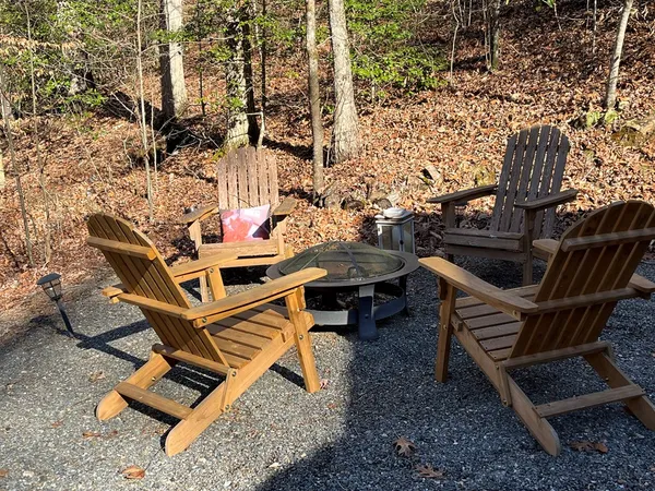 $300,000 | 172 Gardenia Court, Marble, NC 28905