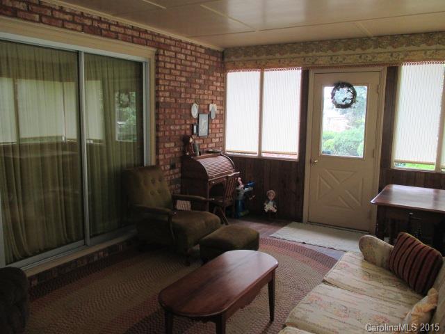 1127 Carlos Road Lincolnton, NC 28092 - Photo 9 of 24 Gallery Image 9