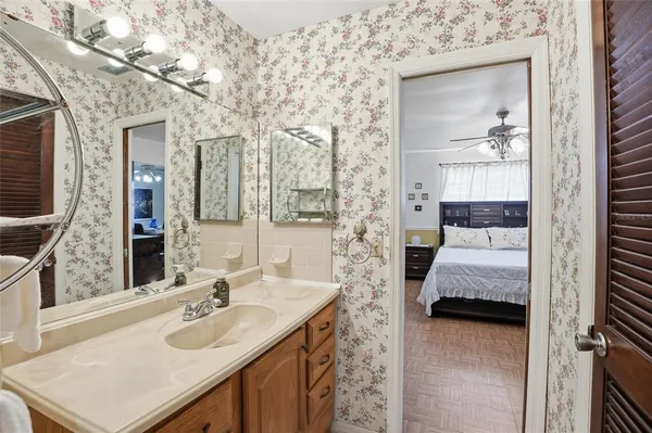 $489,000 | 7002 Crestlake Drive, Orlando, FL 32819