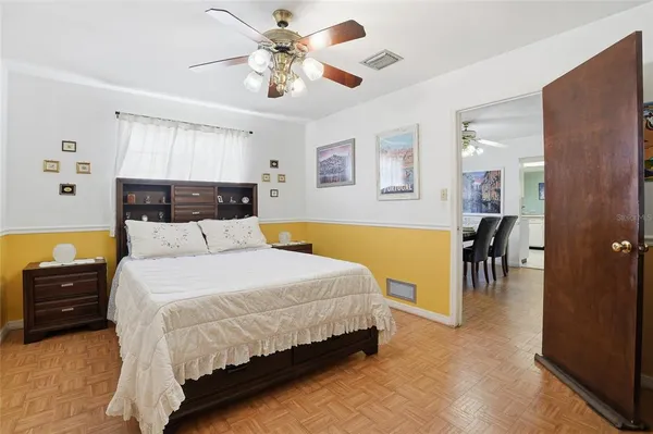 $489,000 | 7002 Crestlake Drive, Orlando, FL 32819