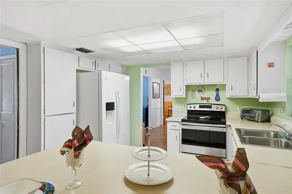 $489,000 | 7002 Crestlake Drive, Orlando, FL 32819