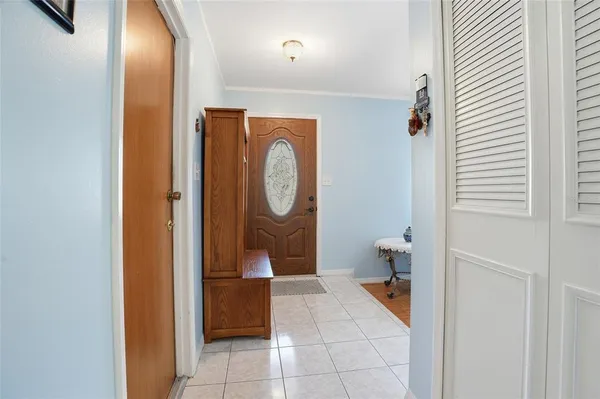 $489,000 | 7002 Crestlake Drive, Orlando, FL 32819