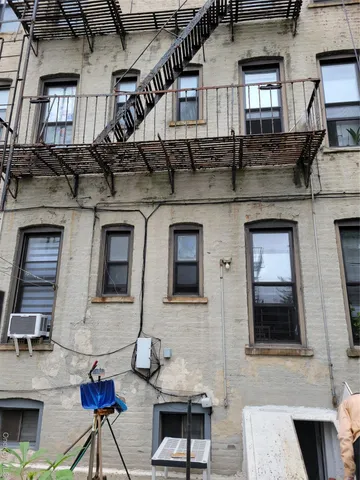 $1,100,000 | 1858 Cornelia Street | Ridgewood