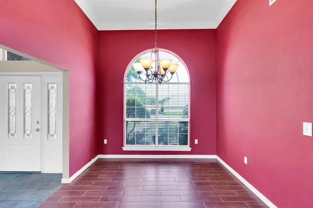 $379,000 | 1607 West Westhill Drive, Cleburne, TX 76033