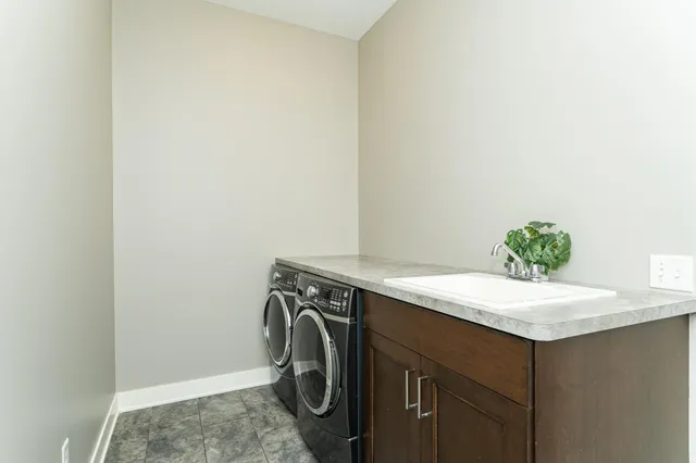 $659,900 | 1497 Century Corner Lane Northeast, Rochester, MN 55906