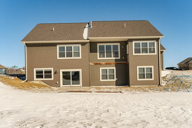 $659,900 | 1497 Century Corner Lane Northeast, Rochester, MN 55906