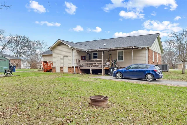 $1,295 | 201 Hunter Drive, Unit B, Columbia, TN 38401