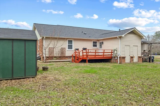 $1,295 | 201 Hunter Drive, Unit B, Columbia, TN 38401