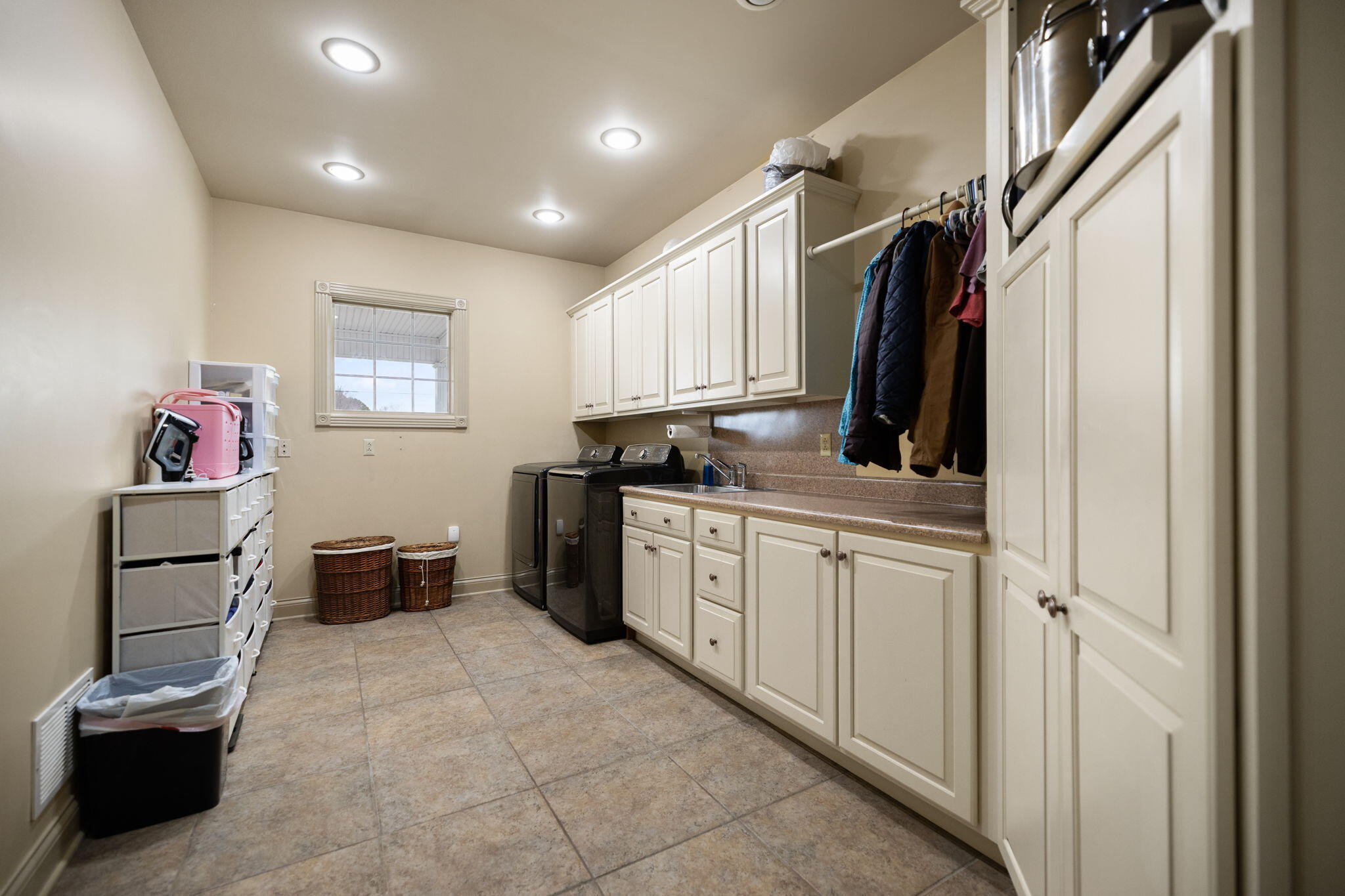 327 Boggs Road London, KY 40744 - Photo 29 of 100 7-web-or-mls-118A8065