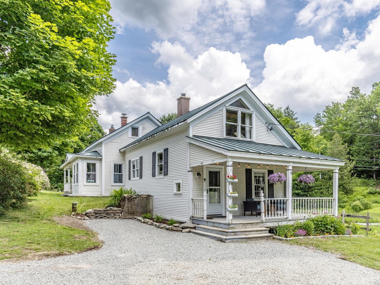 117 Osgood Hill Road Essex, VT 05452 - Photo 2 of 52