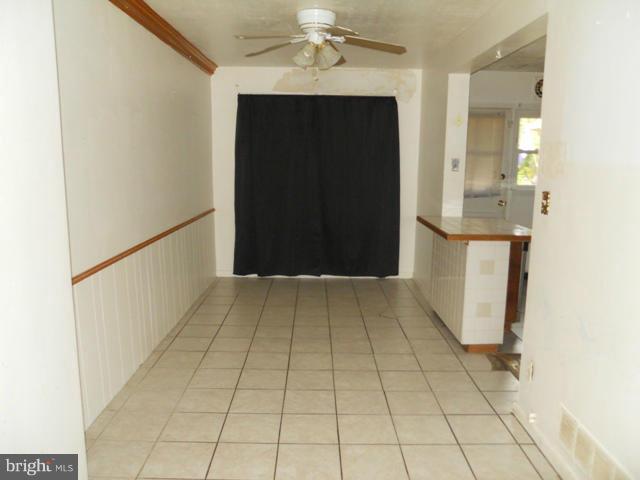 2238 Southorn Road Baltimore, MD 21220 - Photo 5 of 17 Dining Room