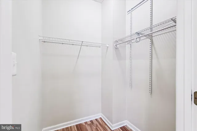 a view of a entrance gate of the house