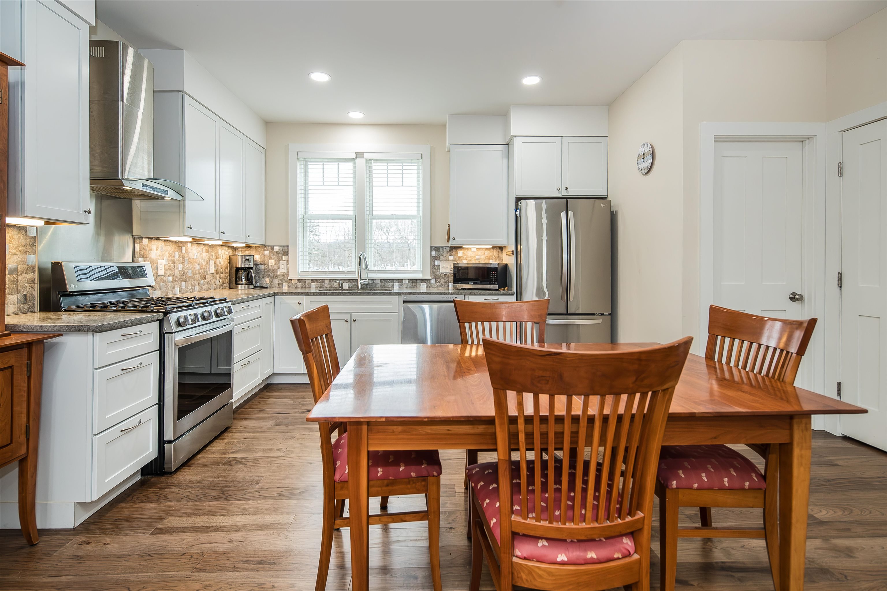 47 Griswold Drive Rutland, VT 05701 - Photo 8 of 31