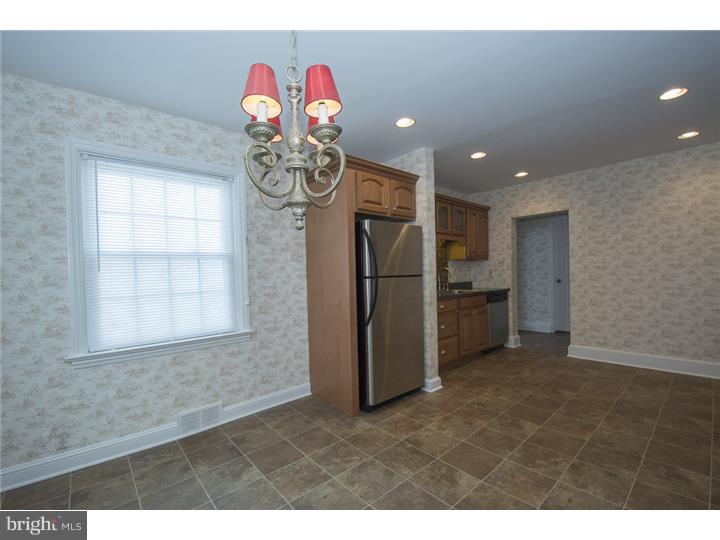 21 Harmil Road Broomall, PA 19008 - Photo 7 of 24 Dining Room