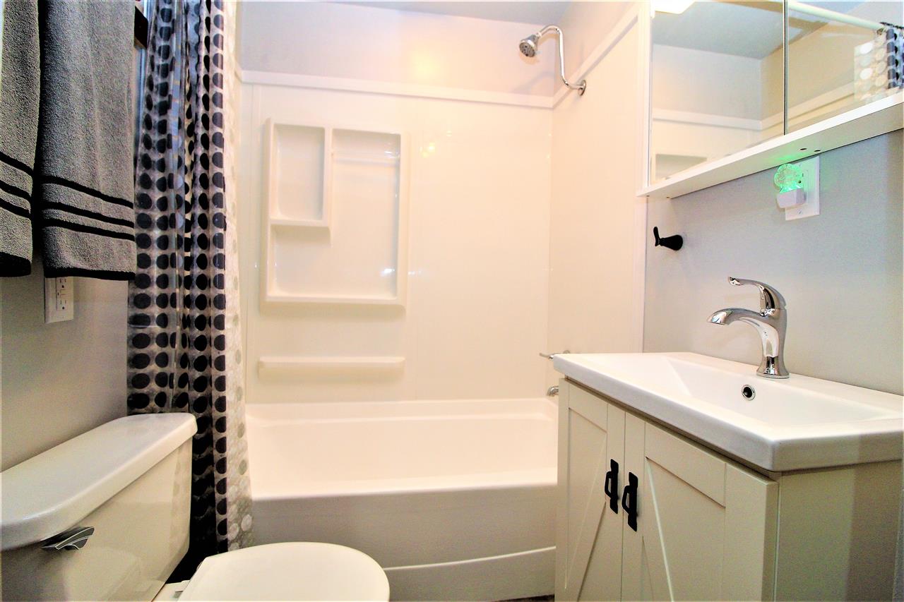 819 Kim Moor Road Peoria, IL 61607 - Photo 20 of 33 Gallery Image 20