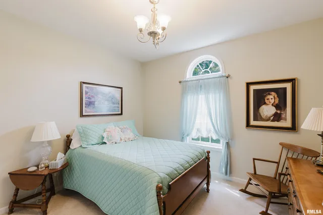 $539,900 | 8511 Knox Road, West Frankfort, IL 62896