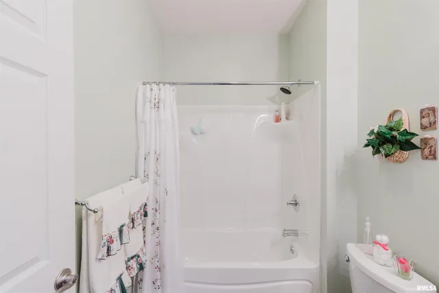 $539,900 | 8511 Knox Road, West Frankfort, IL 62896