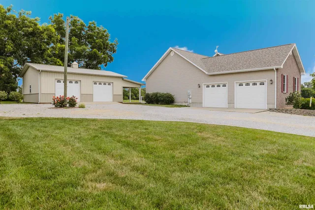 $539,900 | 8511 Knox Road, West Frankfort, IL 62896