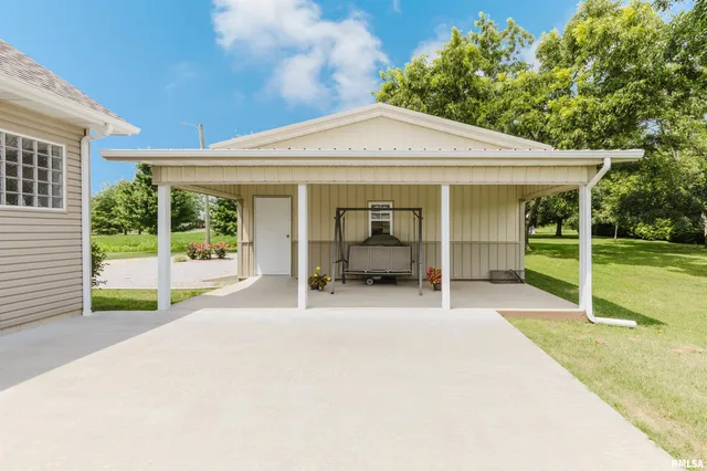 $539,900 | 8511 Knox Road, West Frankfort, IL 62896