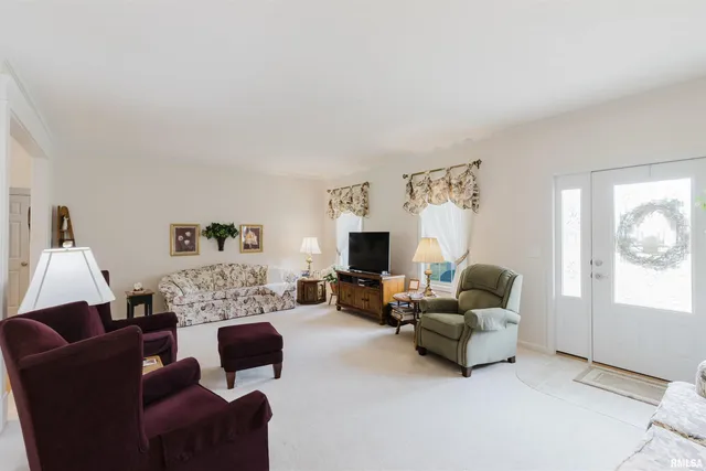 $539,900 | 8511 Knox Road, West Frankfort, IL 62896