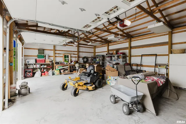 $539,900 | 8511 Knox Road, West Frankfort, IL 62896