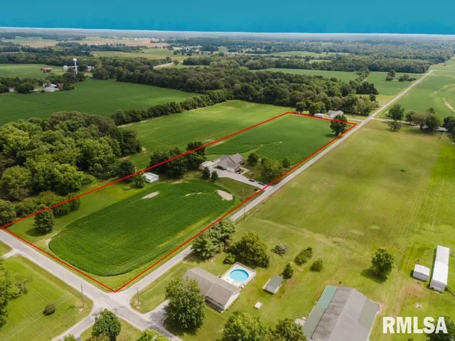 $539,900 | 8511 Knox Road, West Frankfort, IL 62896