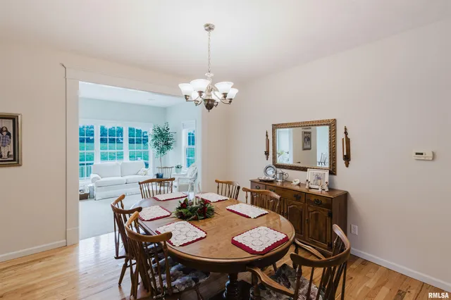 $539,900 | 8511 Knox Road, West Frankfort, IL 62896