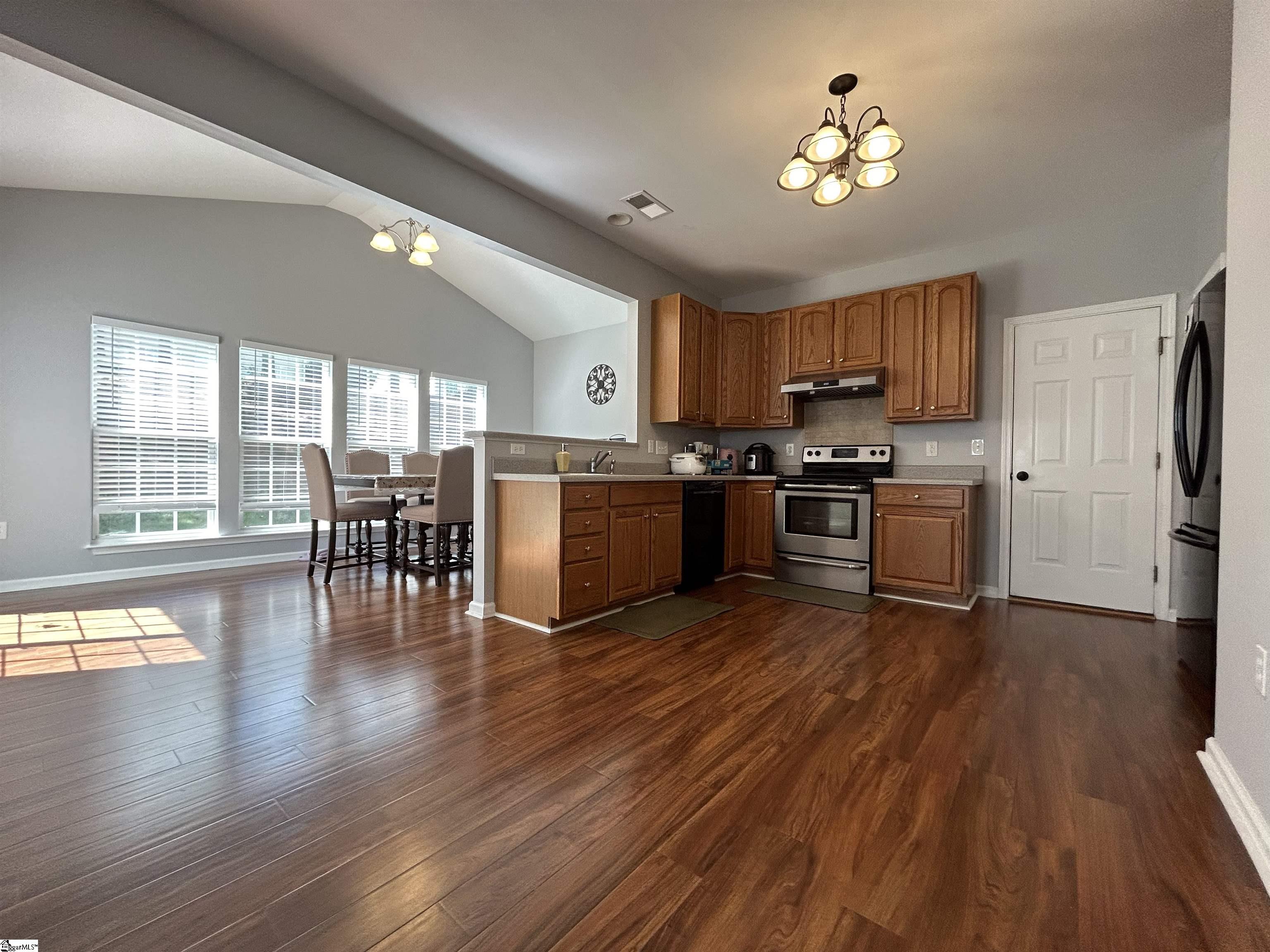 11 Bellows Falls Drive Greer, SC 29650 - Photo 7 of 30