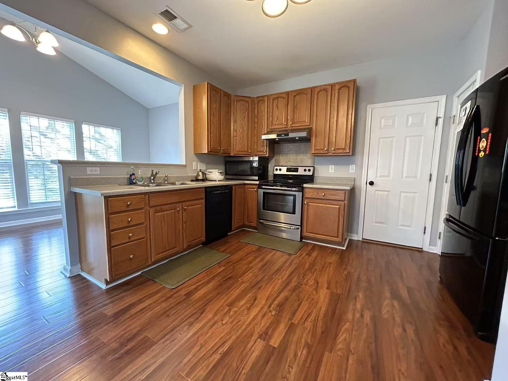 11 Bellows Falls Drive Greer, SC 29650 - Photo 9 of 30