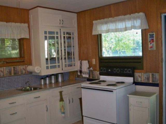 4103 Sunset Drive Rhinelander, WI 54501 - Photo 6 of 12 Gallery Image 6
