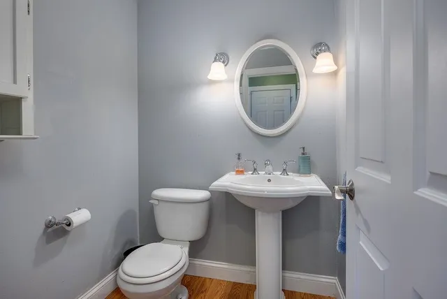 $365,000 | 558 Lexington Drive, Oregon, WI 53575