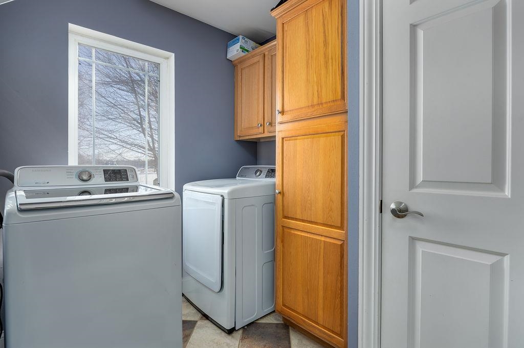 558 Lexington Drive Oregon, WI 53575 - Photo 12 of 30