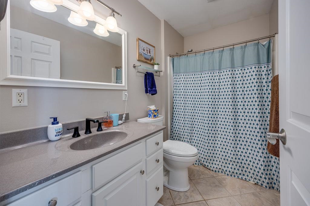 558 Lexington Drive Oregon, WI 53575 - Photo 15 of 30