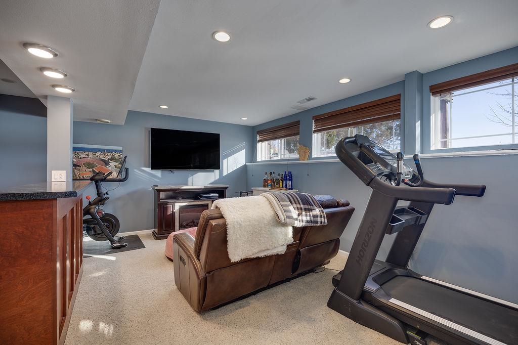 558 Lexington Drive Oregon, WI 53575 - Photo 20 of 30