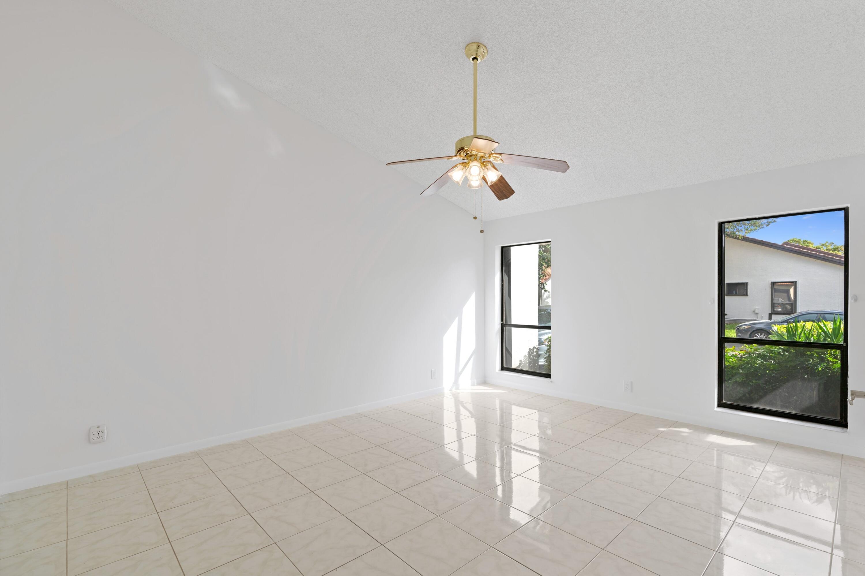 7227 Solandra Lane Fort Lauderdale, FL 33321 - Photo 11 of 17 3rd Bedroom