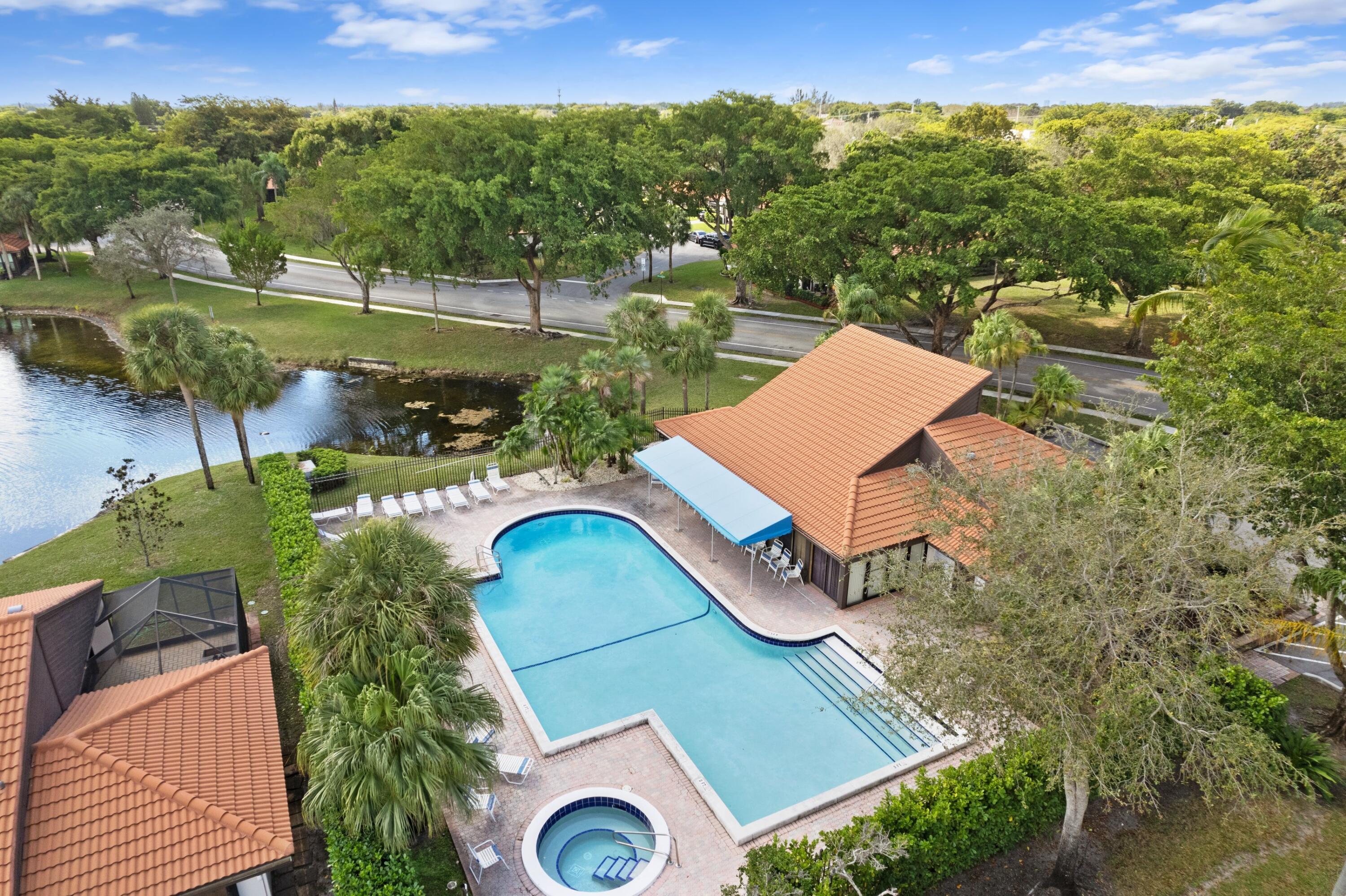7227 Solandra Lane Fort Lauderdale, FL 33321 - Photo 2 of 17 Community Pool